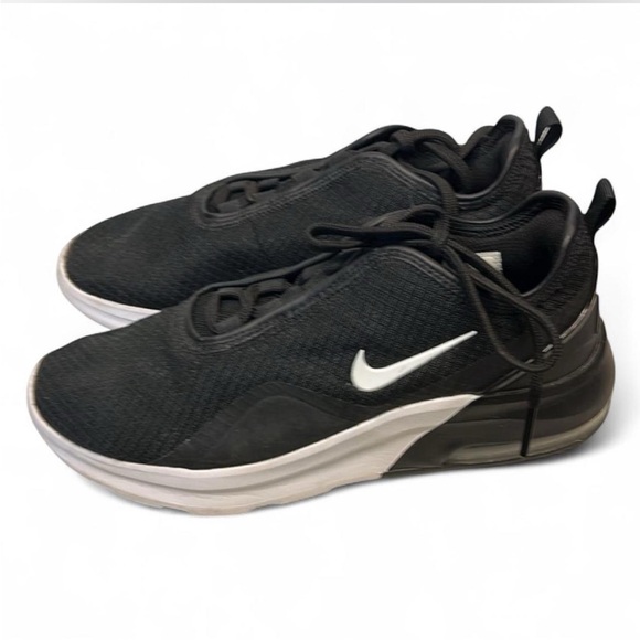 Nike Air Max Motion 2 - Picture 1 of 11